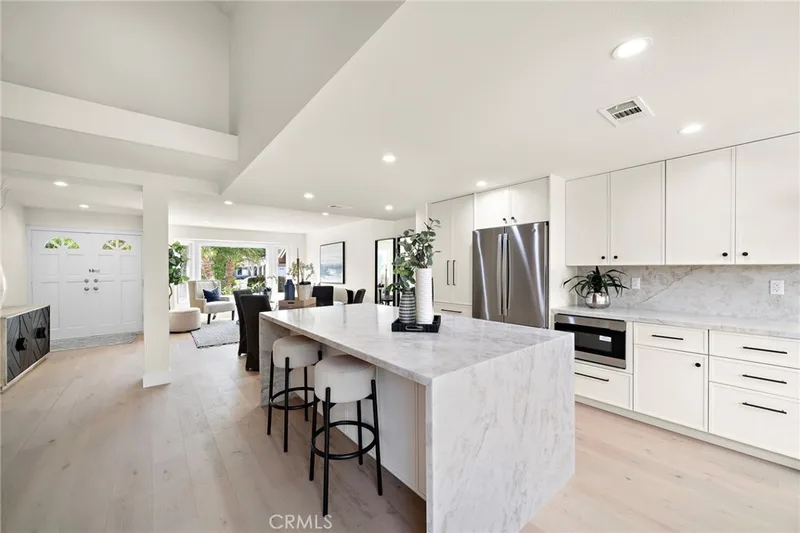 5071 Bayonne Circle, Irvine, CA 92604