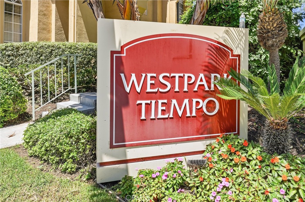 51 Abrazo Aisle 169, Irvine CA 92614 - photo 4