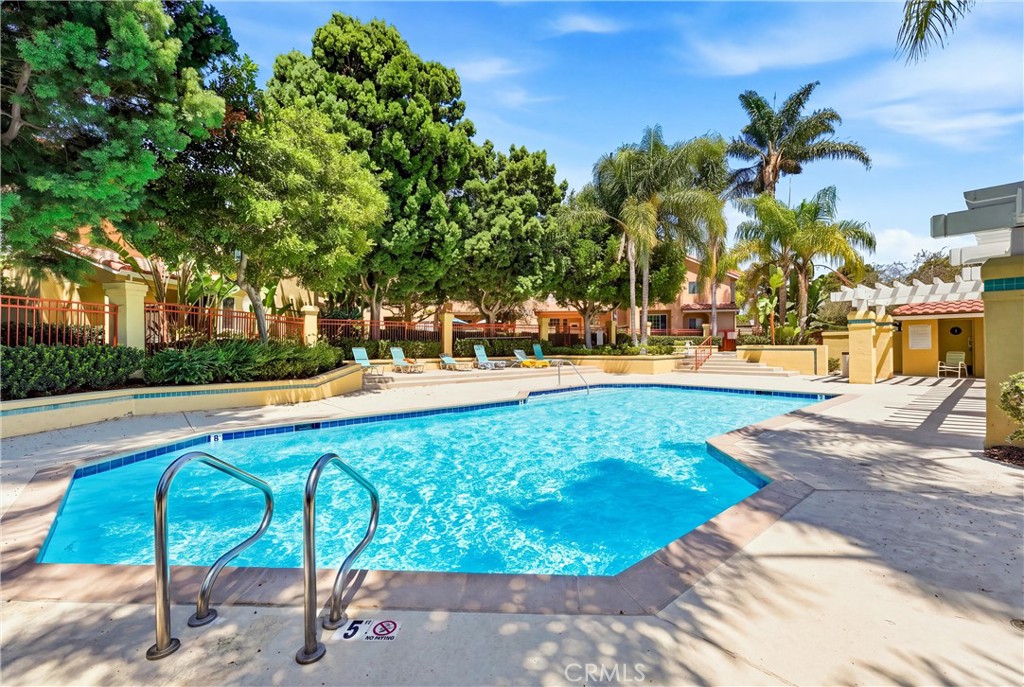 51 Abrazo Aisle 169, Irvine CA 92614 - photo 30