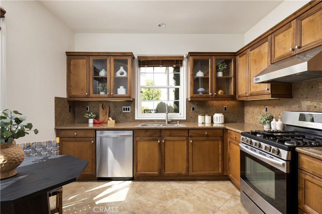 51 Bower Tree, Irvine CA 92603 - photo 14