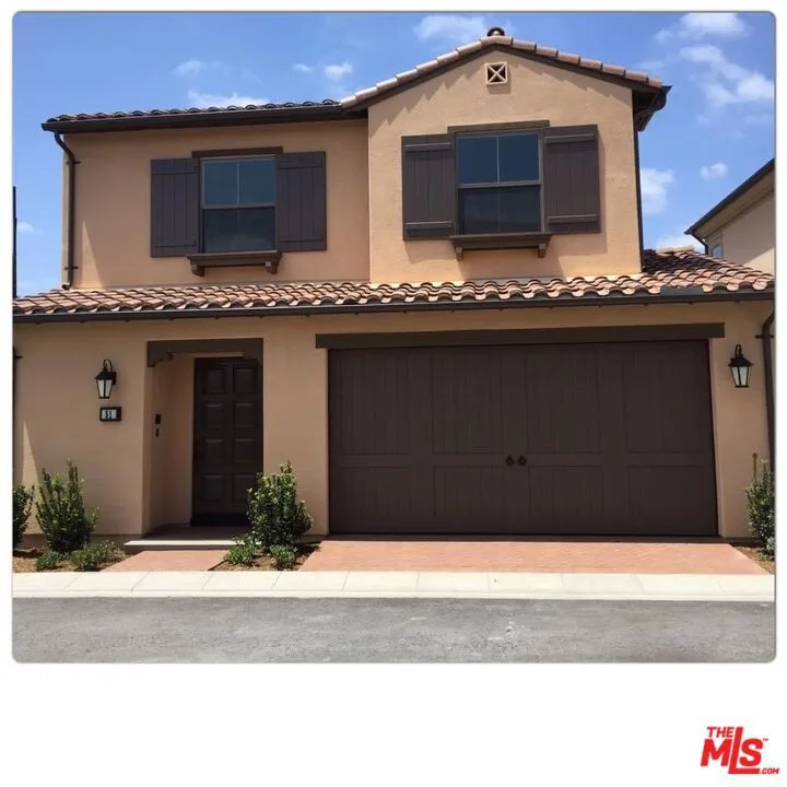 51 Ivory Petal, Irvine