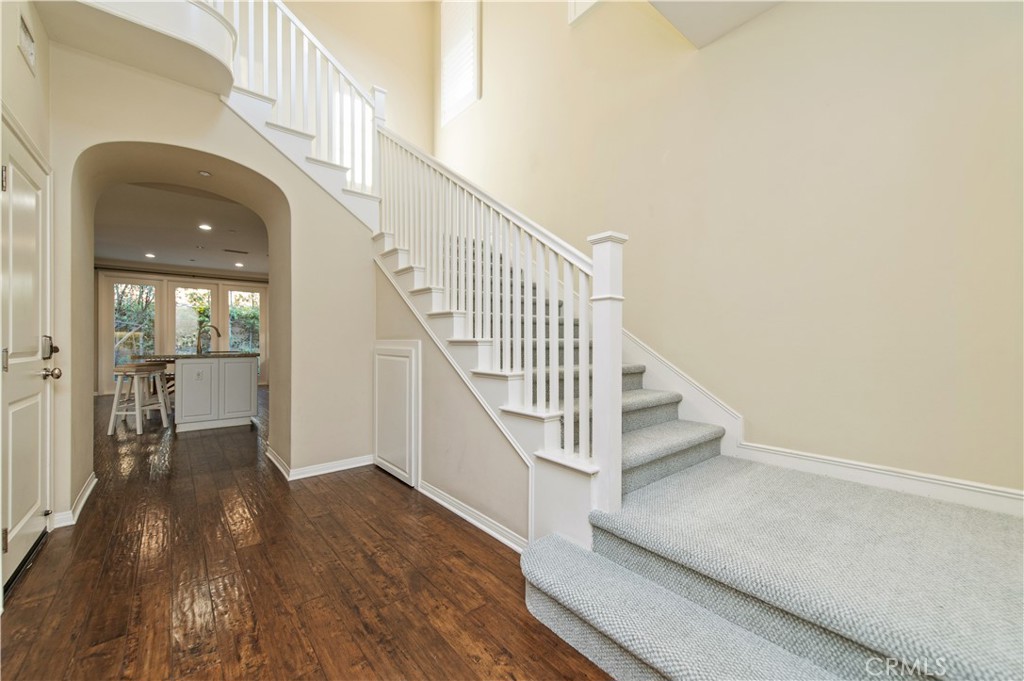 51 Lupari, Irvine CA 92618 - photo 3