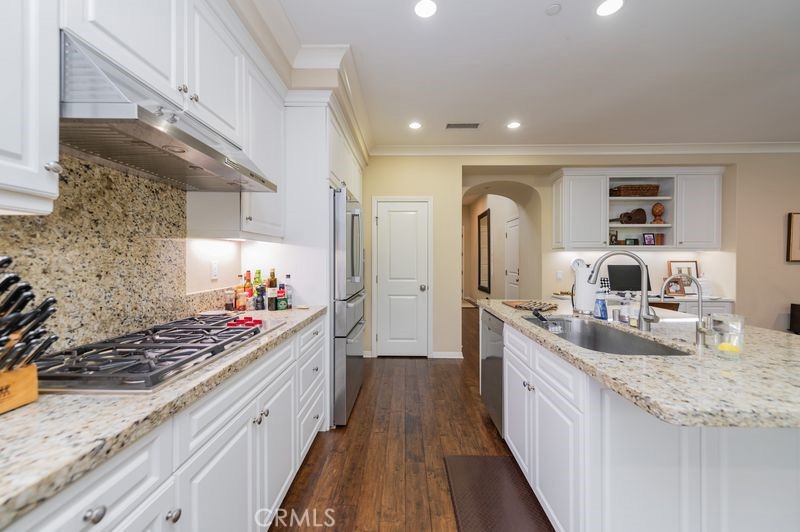51 Lupari, Irvine CA 92618 - photo 10