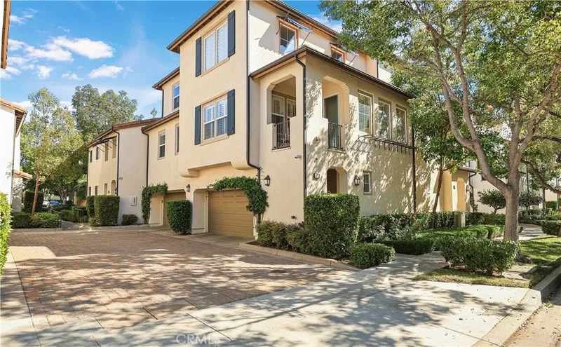 51 Olivehurst, Irvine, CA 92602