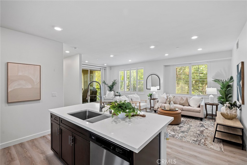 51 Plateau, Irvine CA 92618 - photo 1