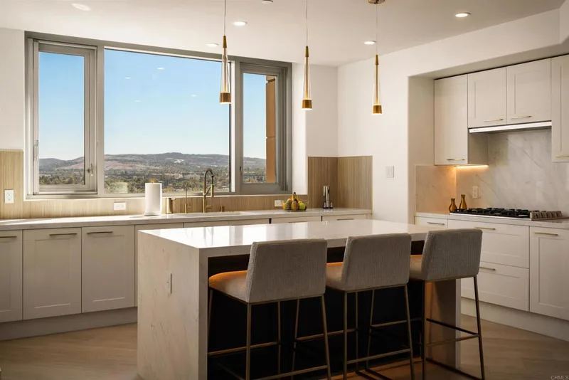 5102 Scholarship, Irvine