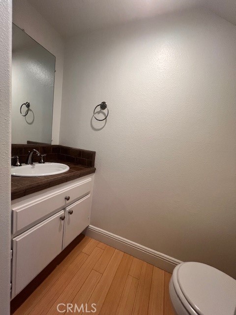 Half Bath - 511 Birch Grove, Irvine CA 92618 - photo 14