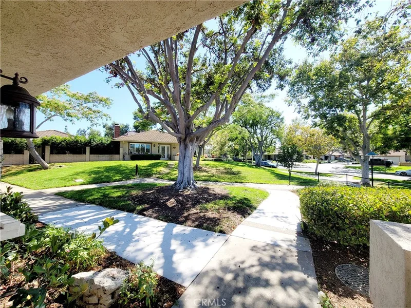 5155 Thorn Tree Lane, Irvine, CA 92612