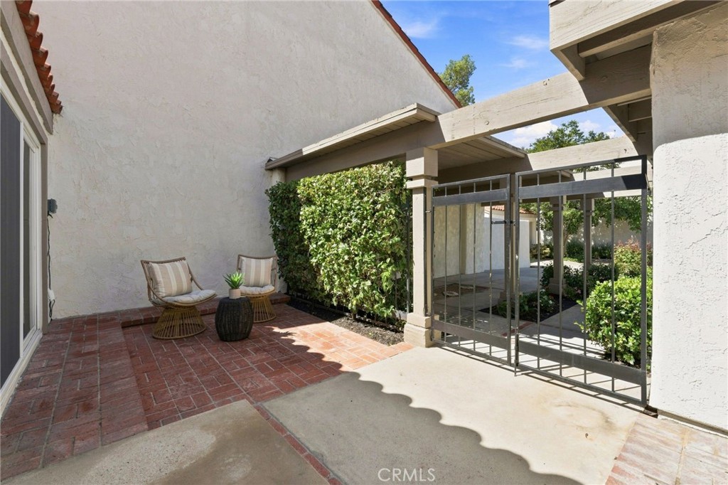 52 Acacia Tree Lane, Irvine CA 92612 - photo 3