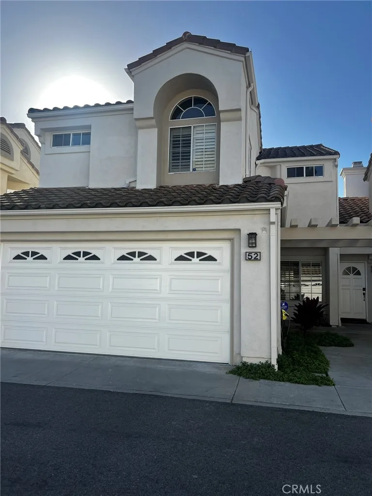 52 Almador, Irvine, CA 92614