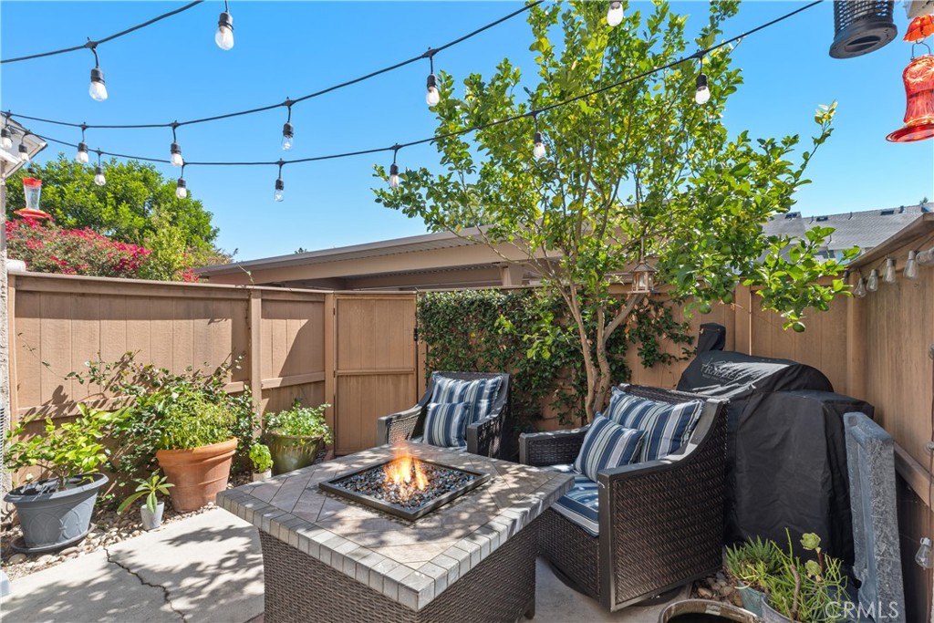 52 Briarwood, Irvine CA 92604 - photo 11