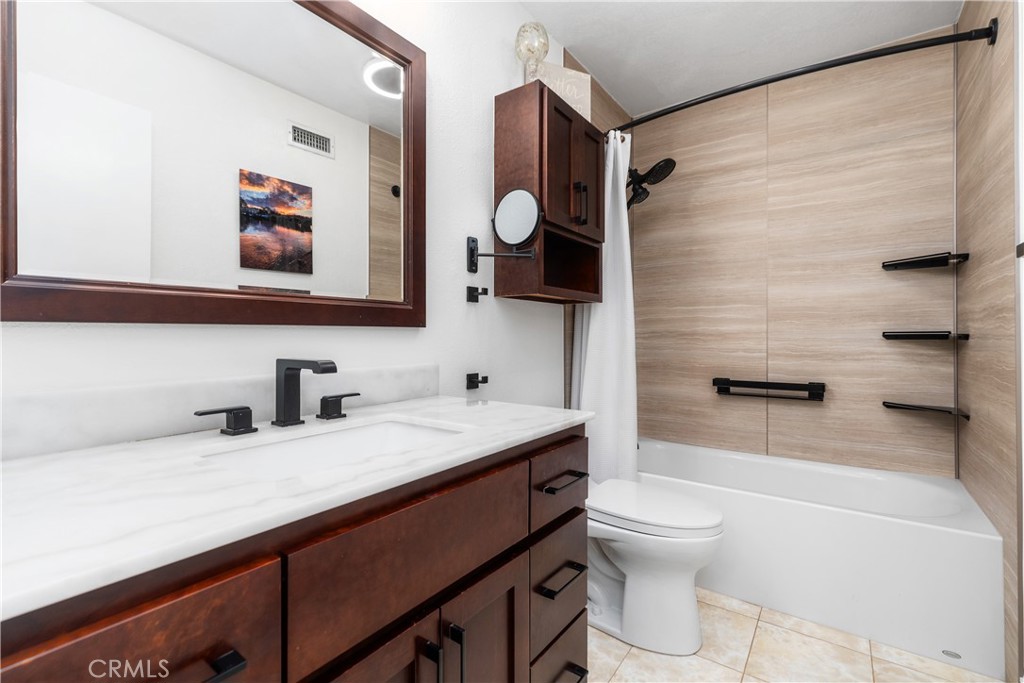 Refreshed full bathroom. - 52 Briarwood, Irvine CA 92604 - photo 21