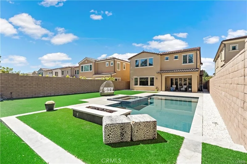 52 Pedigree, Irvine, CA 92602