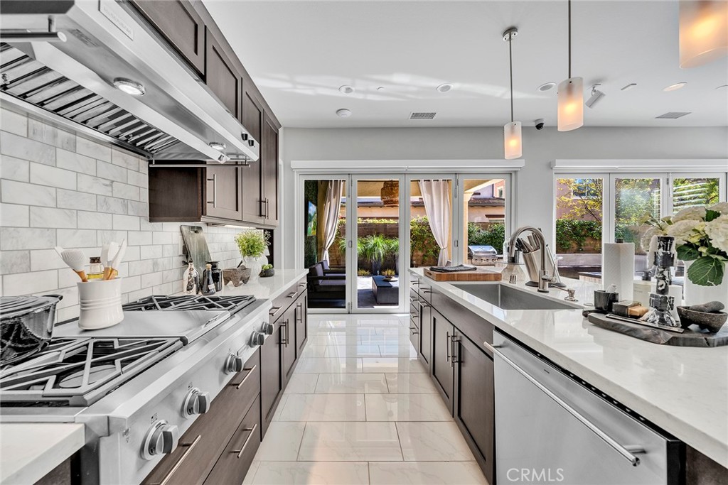 Gas Cooktop - 52 Woodhill, Irvine CA 92620 - photo 20