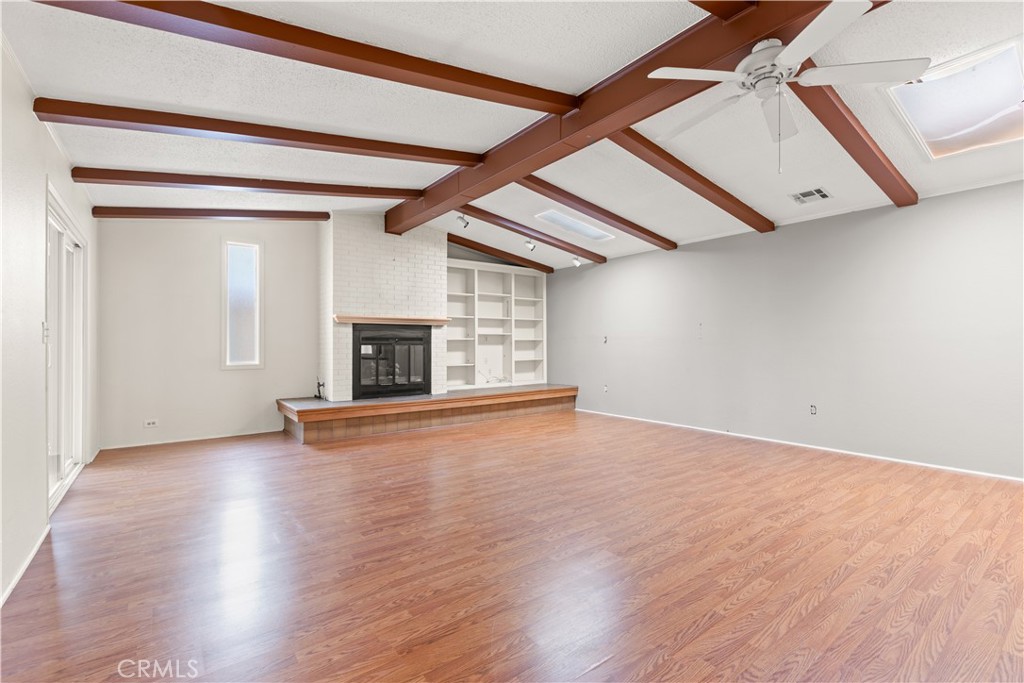 Living room - 5200 Irvine #343, Irvine CA 92620 - photo 6