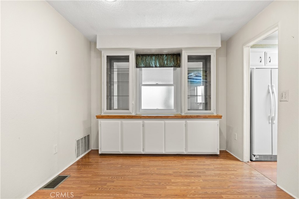 Dining - 5200 Irvine #343, Irvine CA 92620 - photo 11