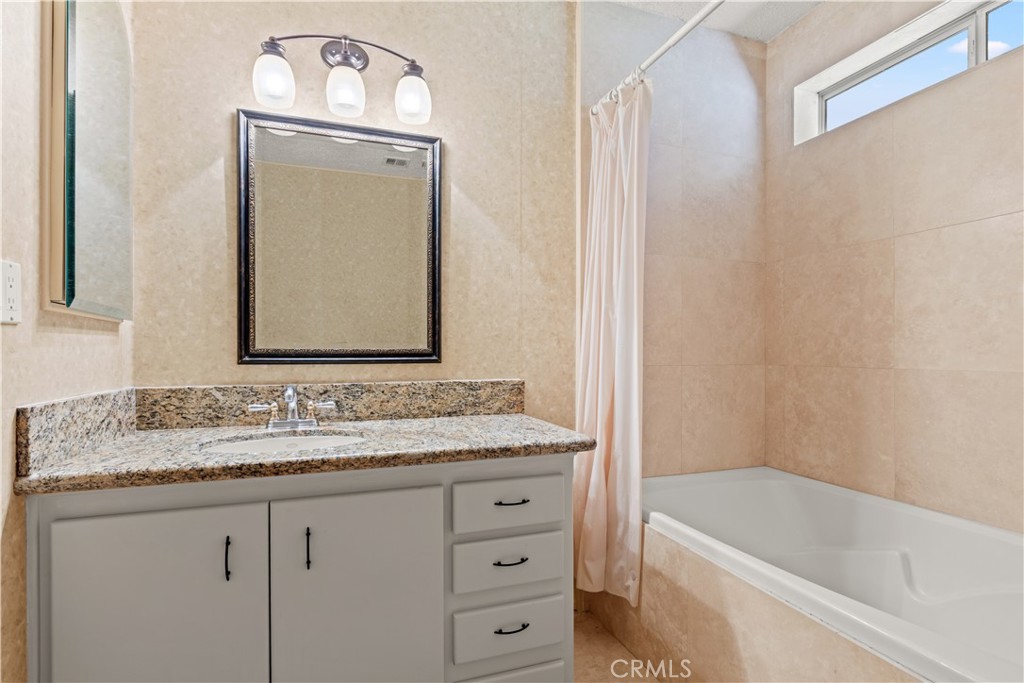 Bathroom 2 - 5200 Irvine #343, Irvine CA 92620 - photo 21