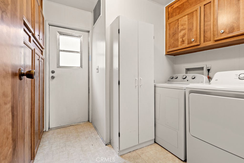 Laundry - 5200 Irvine Blvd. 369, Irvine CA 92620 - photo 30