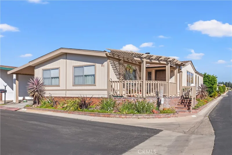 5200 Irvine Blvd 61, Irvine, CA 92620
