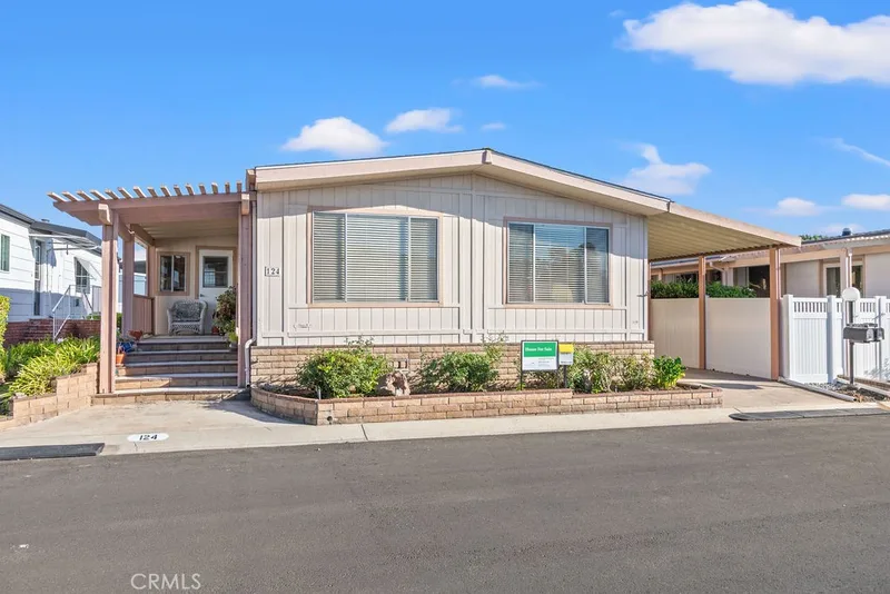 5200 Irvine Boulevard 124, Irvine