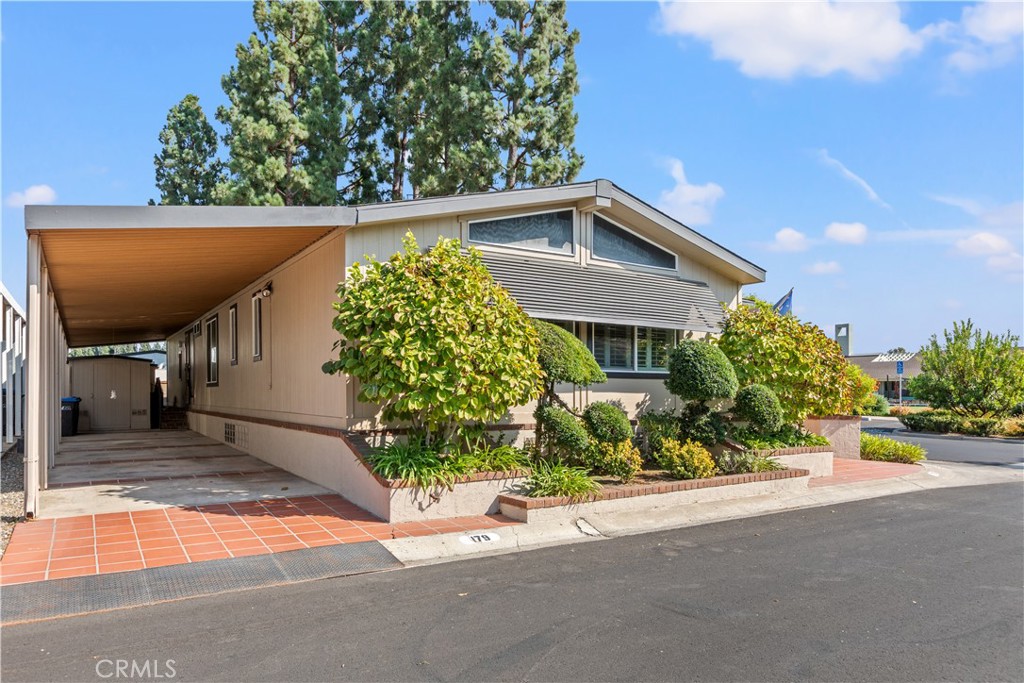 Extra long carport - 5200 Irvine Boulevard 179, Irvine CA 92620 - photo 3