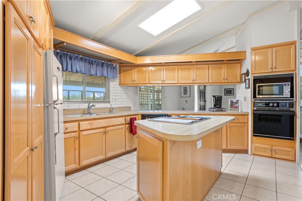 5200 Irvine Boulevard 179, Irvine CA 92620 - photo 17