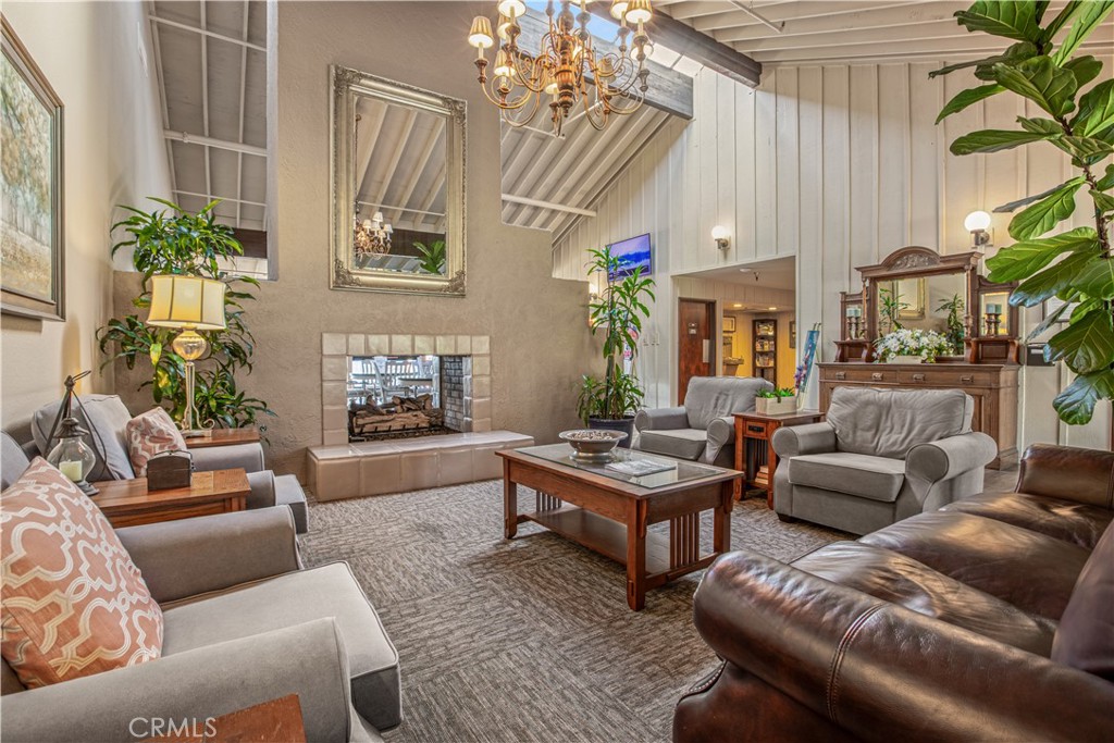 Clubhouse Lounge - 5200 Irvine Boulevard 179, Irvine CA 92620 - photo 50