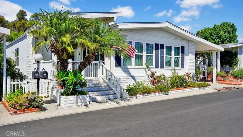 5200 Irvine Boulevard 271, Irvine