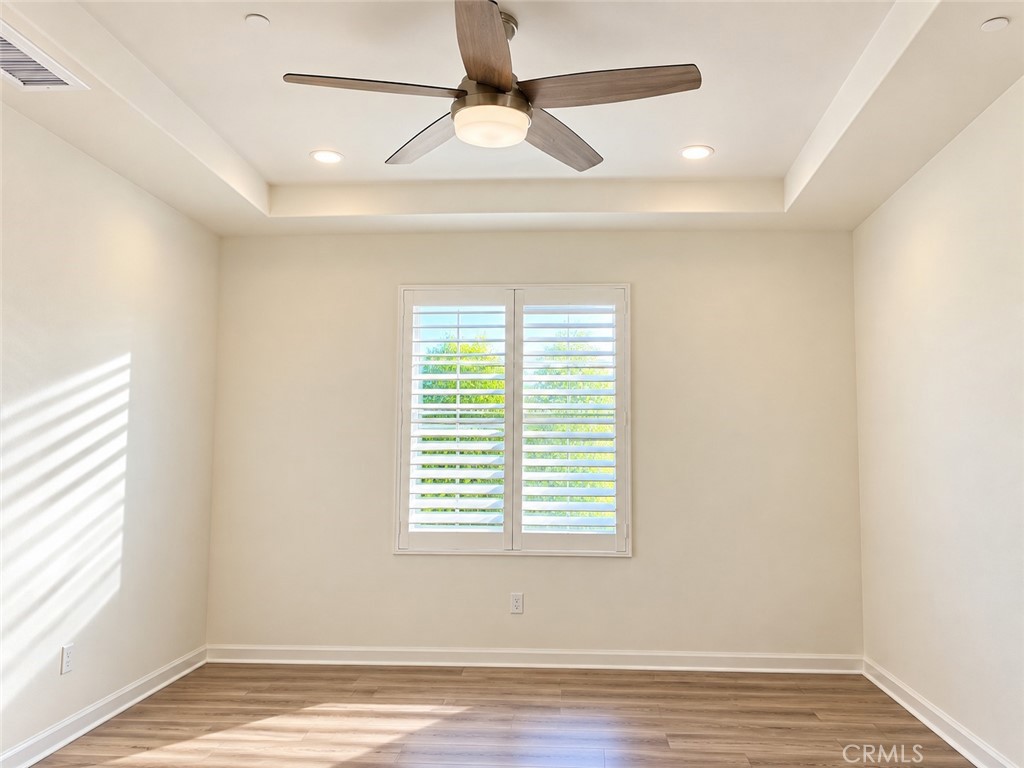 Downstairs room1 - 521 Rush Lily, Irvine CA 92620 - photo 4