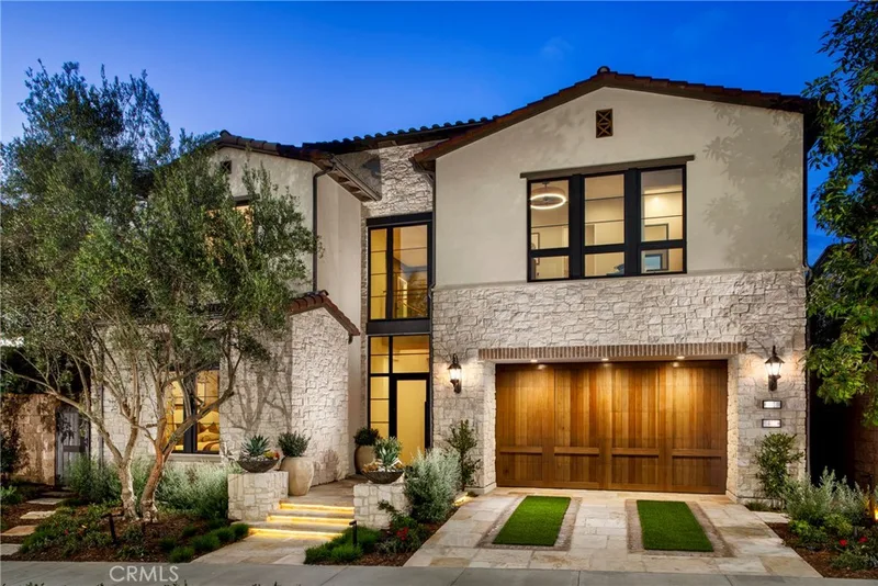 525 Big Sur, Irvine, CA 92602