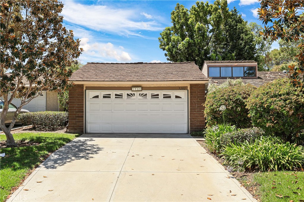 5282 Thorn Tree, Irvine CA 92612 - photo 1