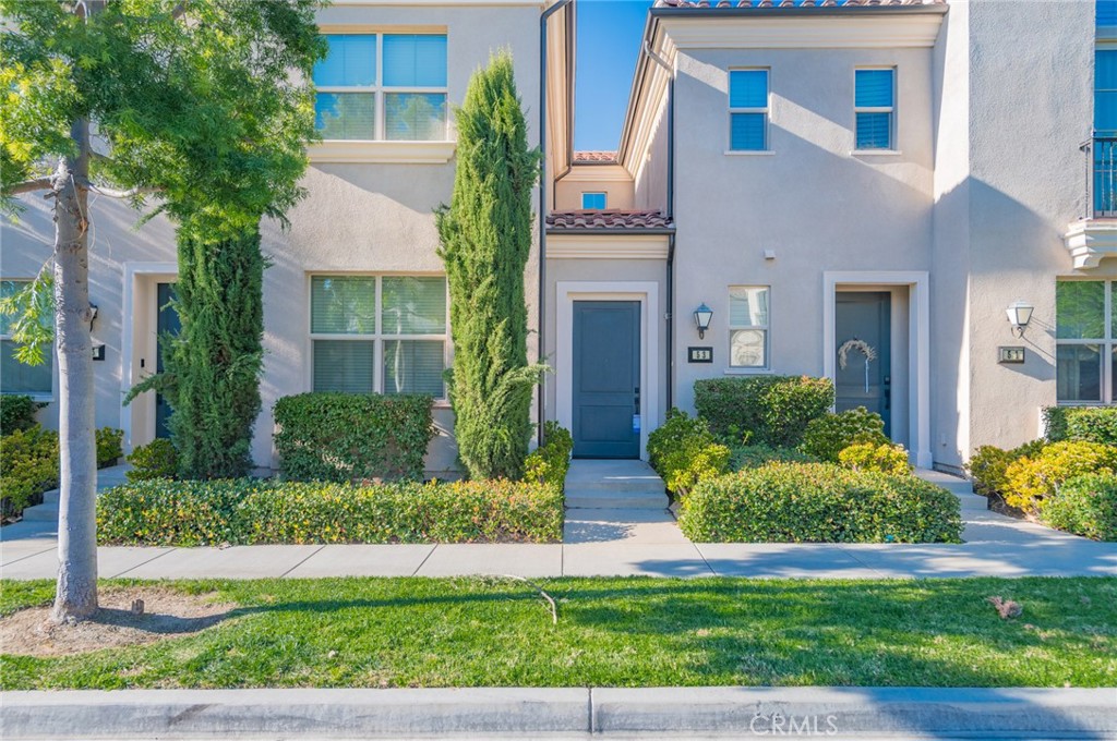 53 Henson, Irvine CA 92620 - photo 1