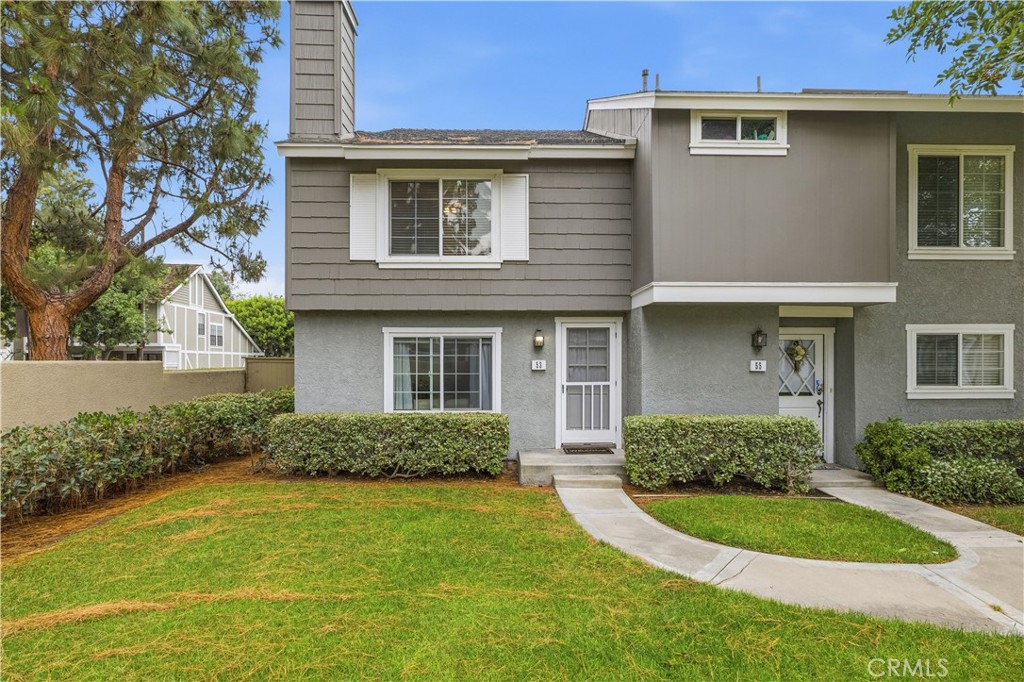 Front view - 53 Thicket 38, Irvine CA 92614 - photo 1