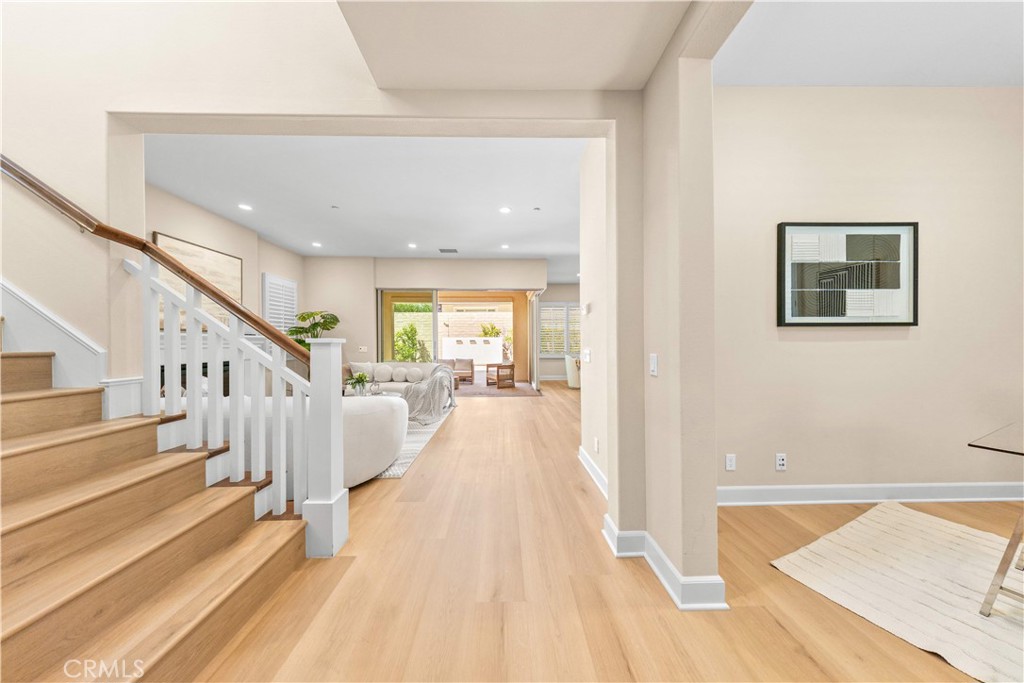 53 Tundra, Irvine CA 92602 - photo 3