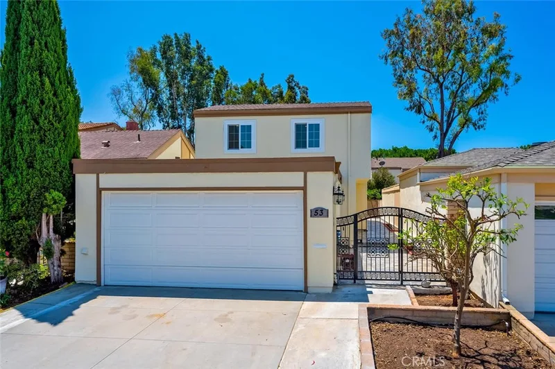 53 Willow Tree Ln, Irvine
