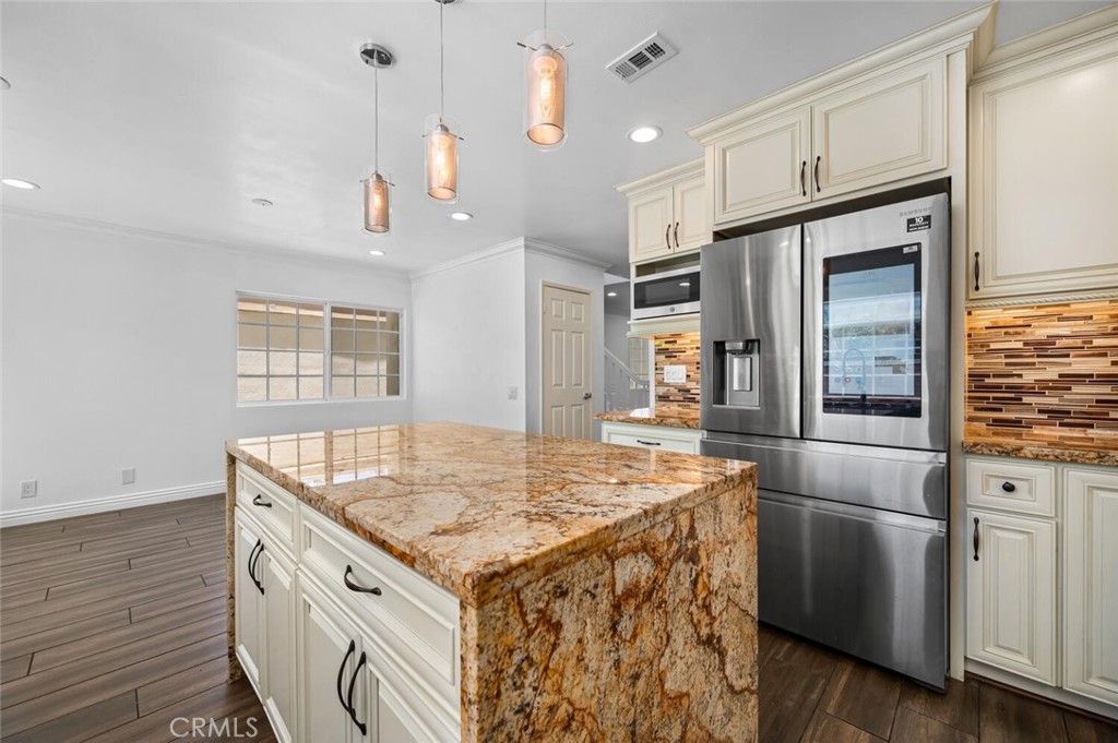 53 Willow Tree Ln, Irvine CA 92612 - photo 23