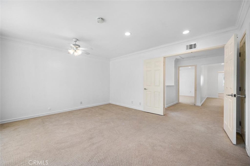 53 Willow Tree Ln, Irvine CA 92612 - photo 31