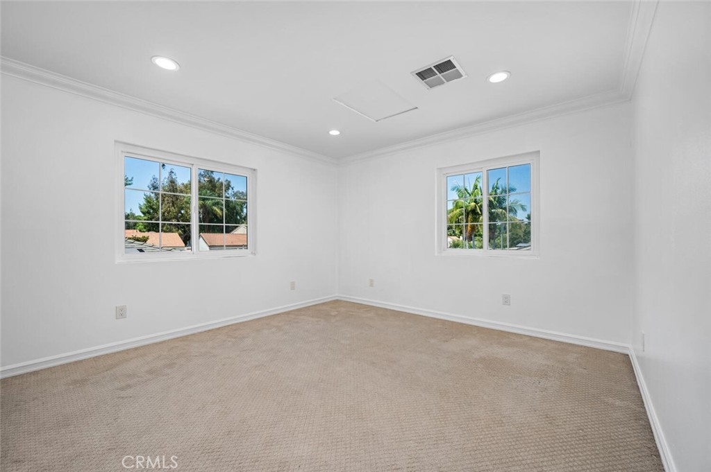 53 Willow Tree Ln, Irvine CA 92612 - photo 39