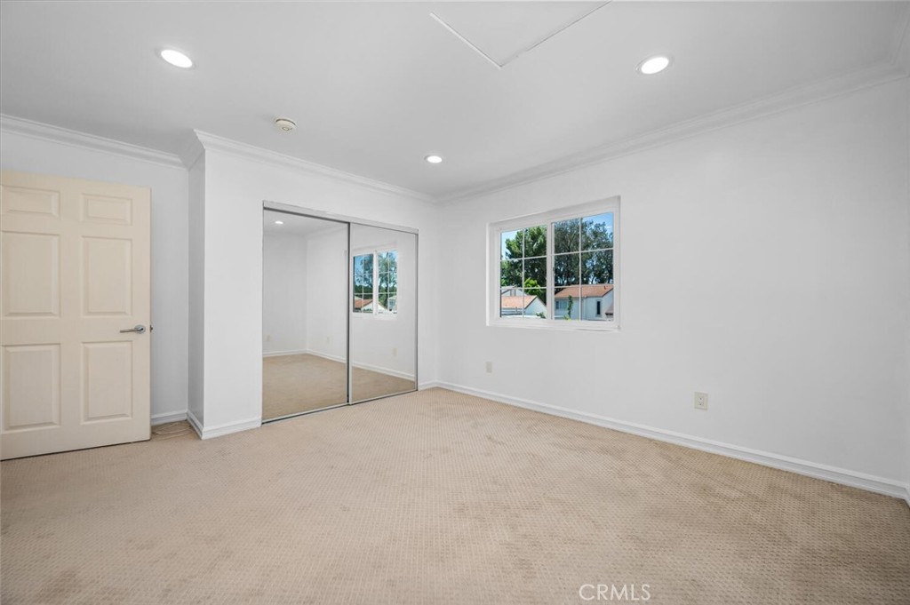 53 Willow Tree Ln, Irvine CA 92612 - photo 40