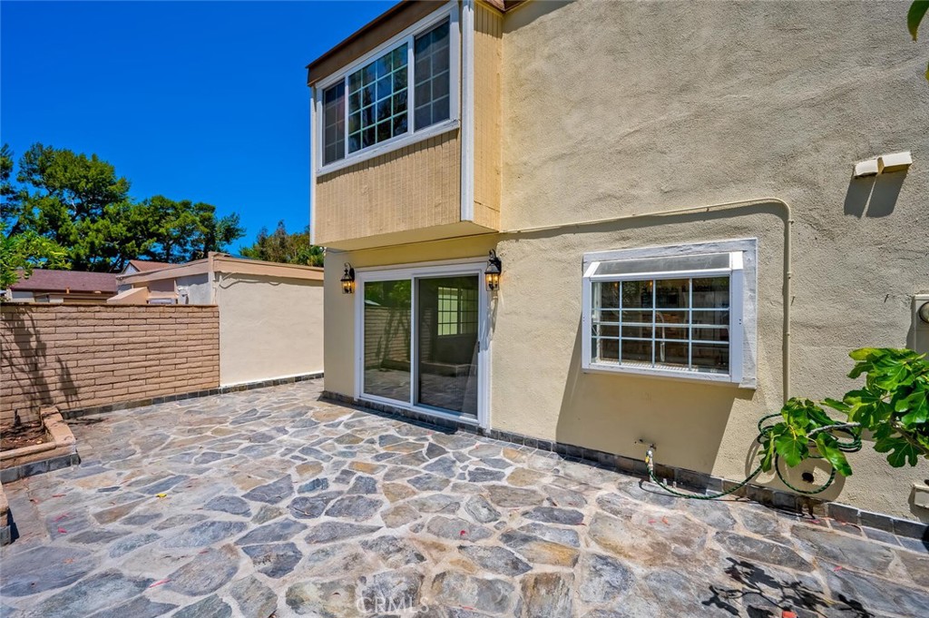 53 Willow Tree Ln, Irvine CA 92612 - photo 49