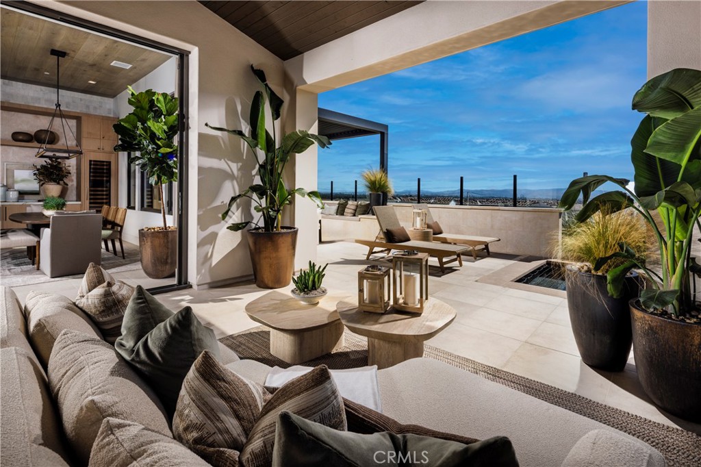 Model Home - 536 PENINSULA, Irvine CA 92602 - photo 7