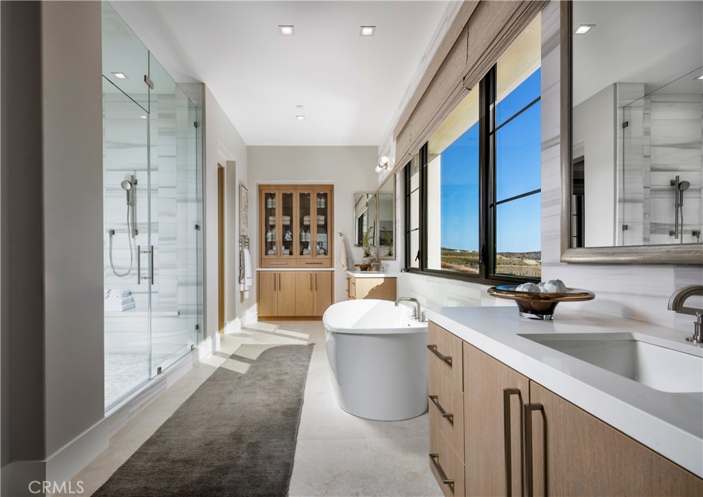 Model Home - 536 PENINSULA, Irvine CA 92602 - photo 16