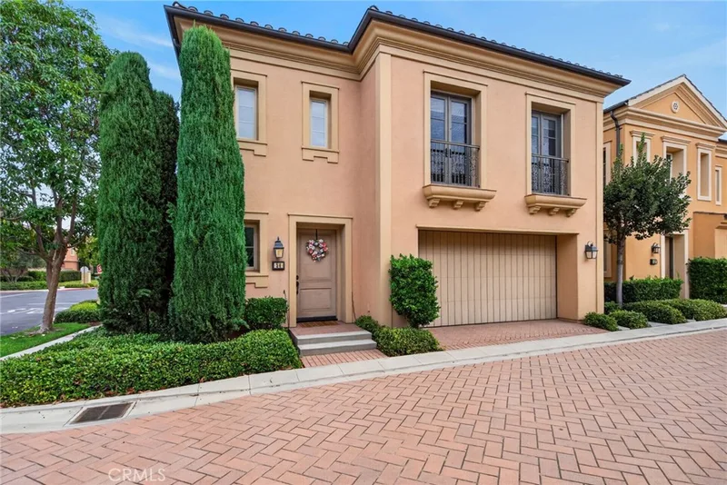 54 Brindisi, Irvine