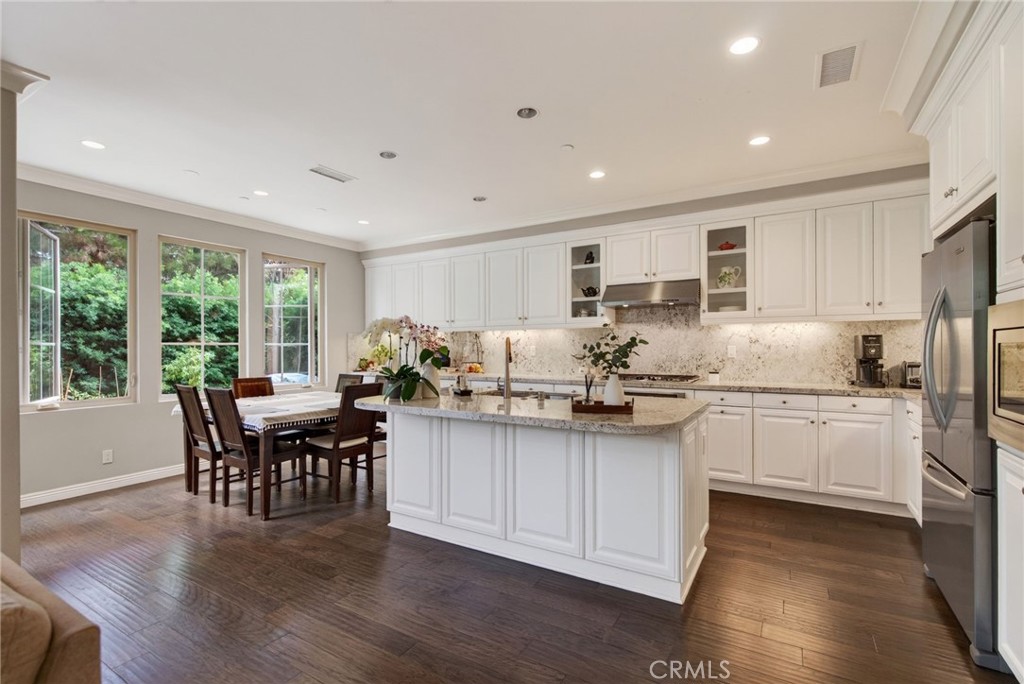 54 Brindisi, Irvine CA 92618 - photo 4