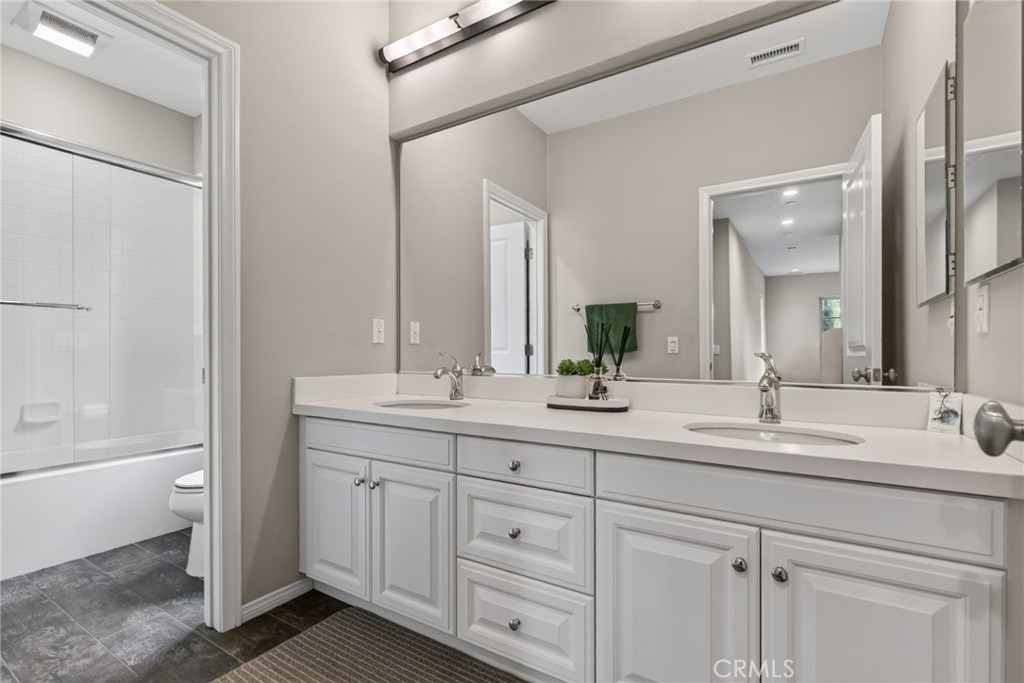 54 Brindisi, Irvine CA 92618 - photo 23