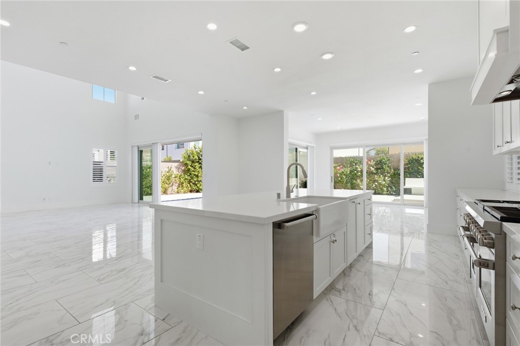 54 Cardamine, Irvine CA 92602 - photo 11