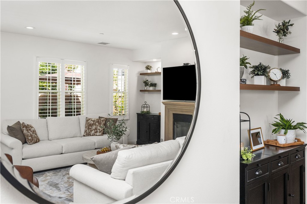 54 Great Lawn, Irvine CA 92620 - photo 5