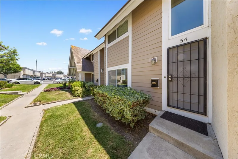 54 Kazan St #27, Irvine, CA 92604