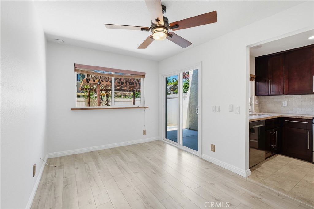 Dining room - 54 Oval Road, Irvine CA 92604 - photo 10