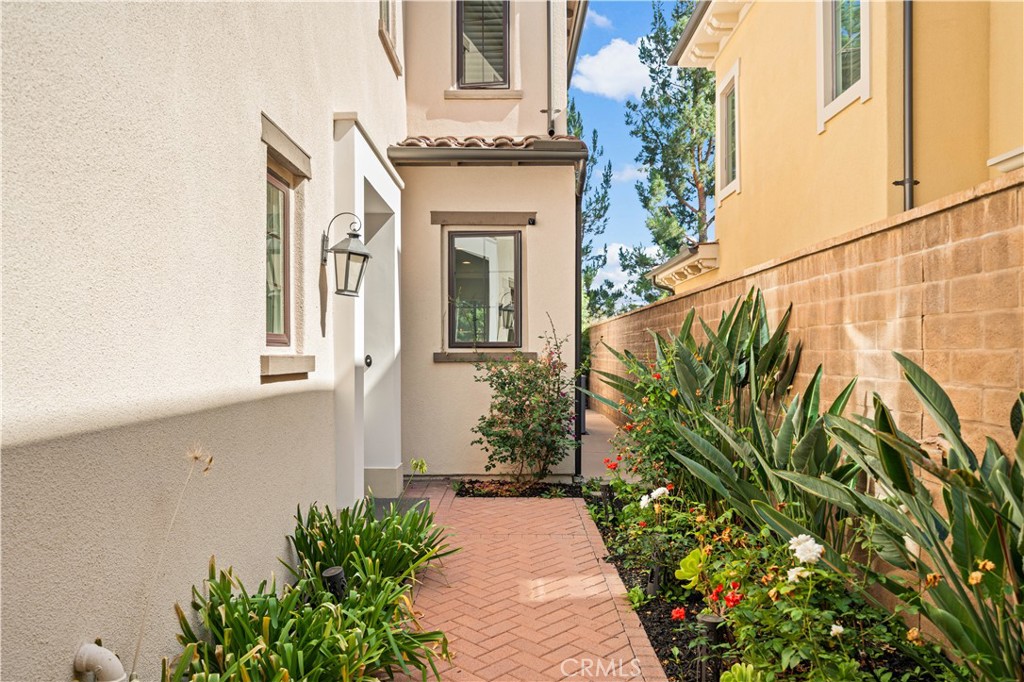54 Painted Cameo, Irvine CA 92602 - photo 8